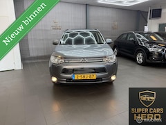 Mitsubishi Outlander - 2.0 PHEV Instyle+