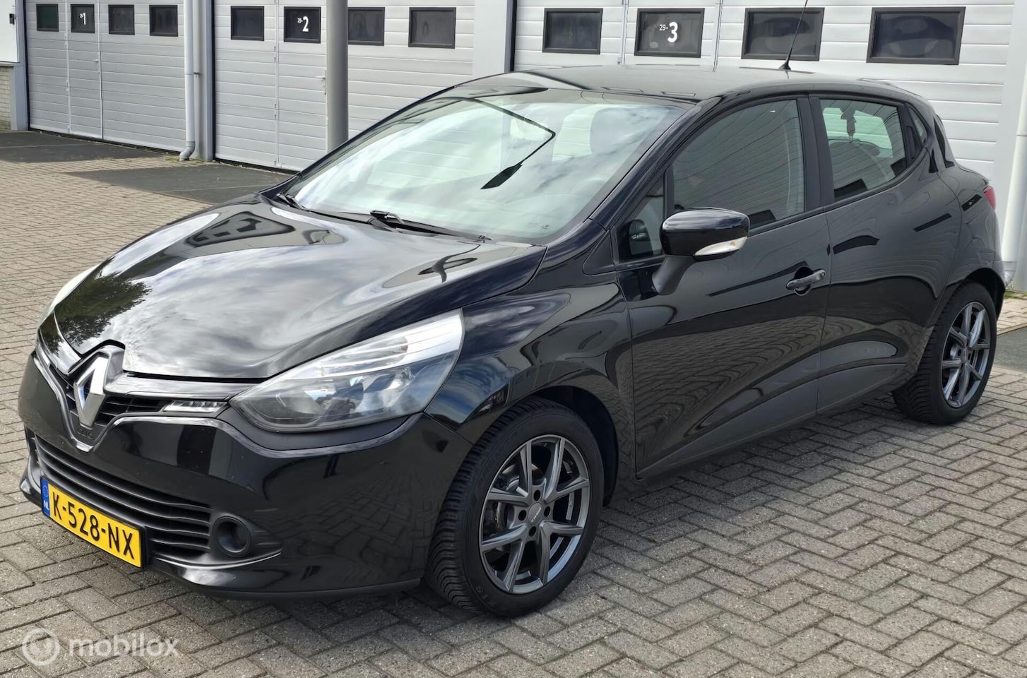 Renault Clio - 1.2 16V 1.2 16V - AutoWereld.nl