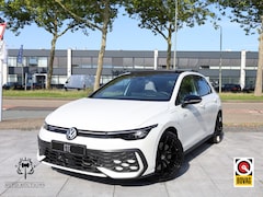 Volkswagen Golf - GTE 1.5 eHybrid 272PK | Panodak | Leer | 19"Inch | Black Style | Garantie 2031 | Head-up |