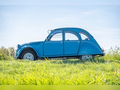 Citroën 2CV - 6 Club