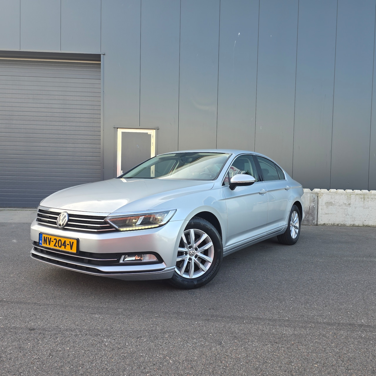 Volkswagen Passat - 1.4 TSI Comfortline BMT - AutoWereld.nl