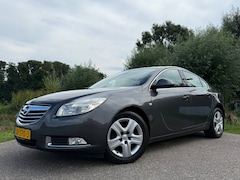 Opel Insignia - 1.4 Turbo EcoFLEX Business Edition Navi 2e Eigenaar Trekhaak Clima 17" Velgen PDC Cruise L
