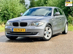 BMW 1-serie - 118i EffDyn. Ed. Business Line Ultimate Edition Clima Navi Cruise Control Dealer Onderhoud