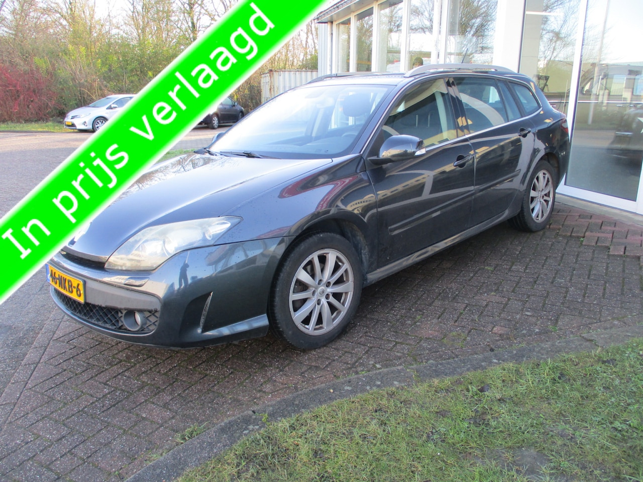 Renault Laguna Estate - 2.0 16V Expression Stuurbekrachtiging werkt niet! - AutoWereld.nl