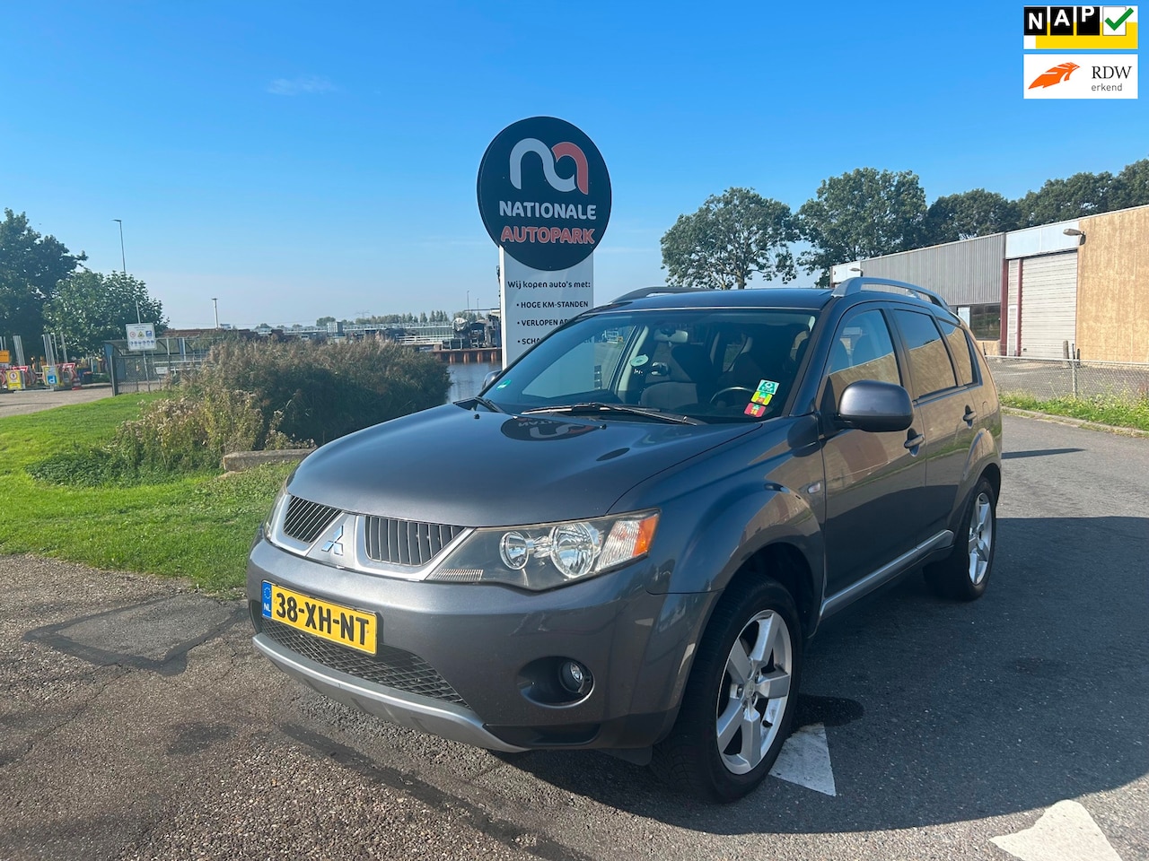 Mitsubishi Outlander - 2007 * 2.0 DI-D Intense+ * APK * EXPORT/HANDEL - AutoWereld.nl