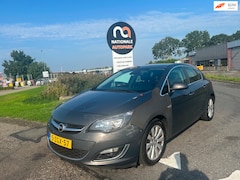 Opel Astra - 1.7 CDTi S/S Cosmo | 2013 | Diesel | Handgeschakeld | EXPORT/HANDEL