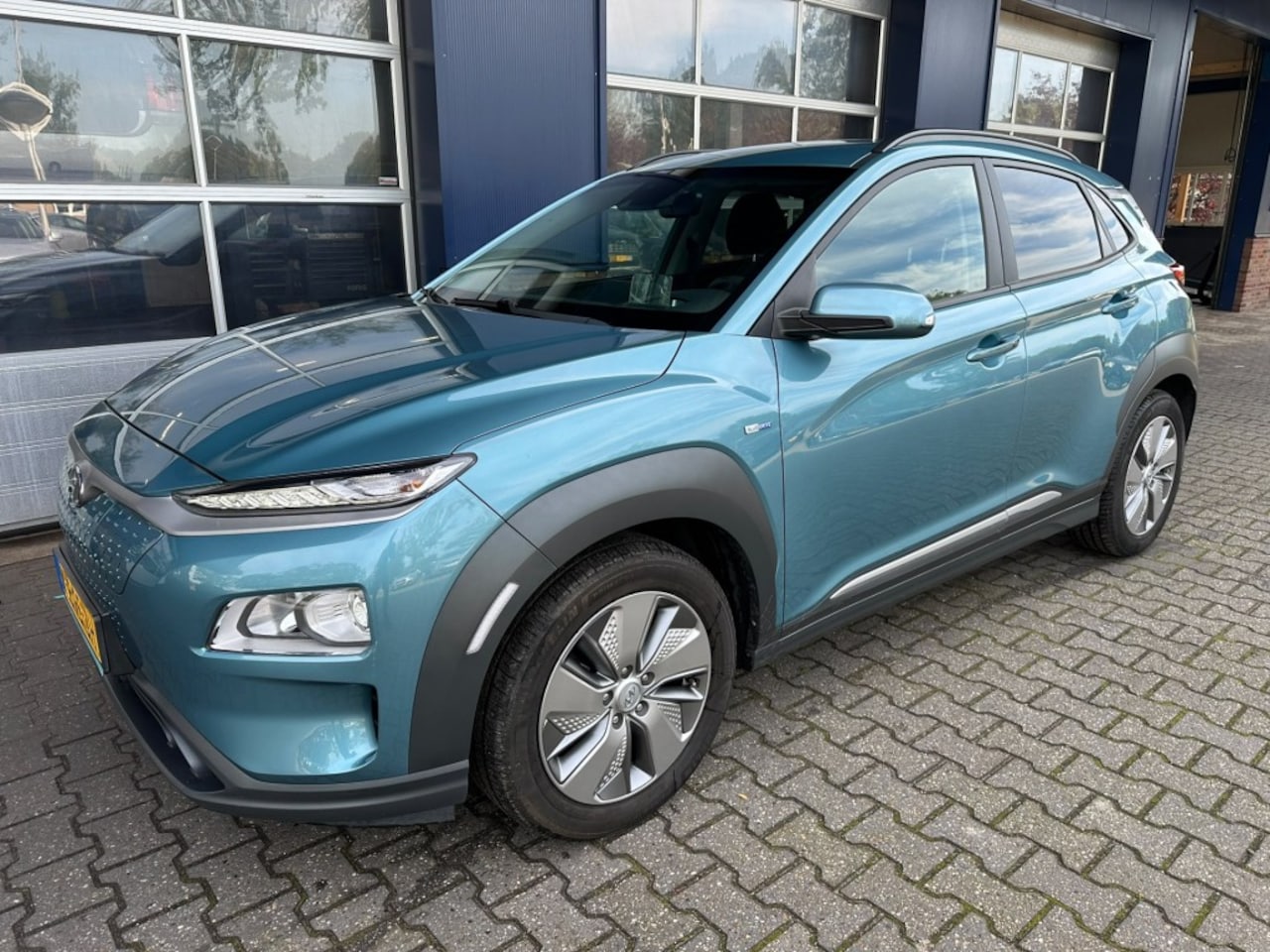 Hyundai Kona - EV Fashion 64 kWh EV FASHION 64 KWH, 3-fase, Camera, Warmtepomp, Carplay, Navi, Keyless, ALL IN prijs! - AutoWereld.nl
