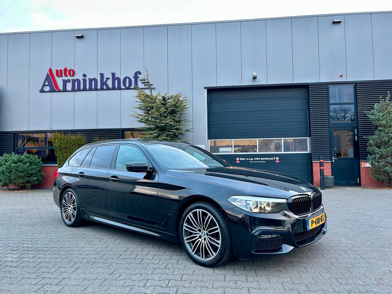 BMW 5-serie Touring - 530i xDrive High Executive 530i xDrive High Executive , Pano, - AutoWereld.nl