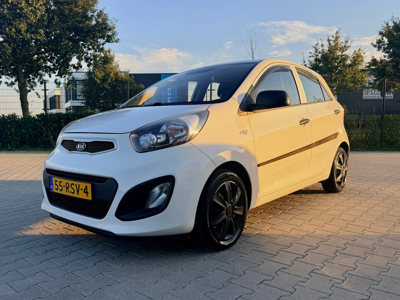 Kia Picanto - 1.0 CVVT Airco 1.0 CVVT Airco - AutoWereld.nl