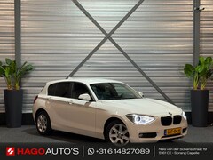 BMW 1-serie - 114i EDE High Executive XENON/CRUISE/PDC/CLIMATE/STOELVERW/MULTIMEDIA/RIJMODUS/GARANTIE