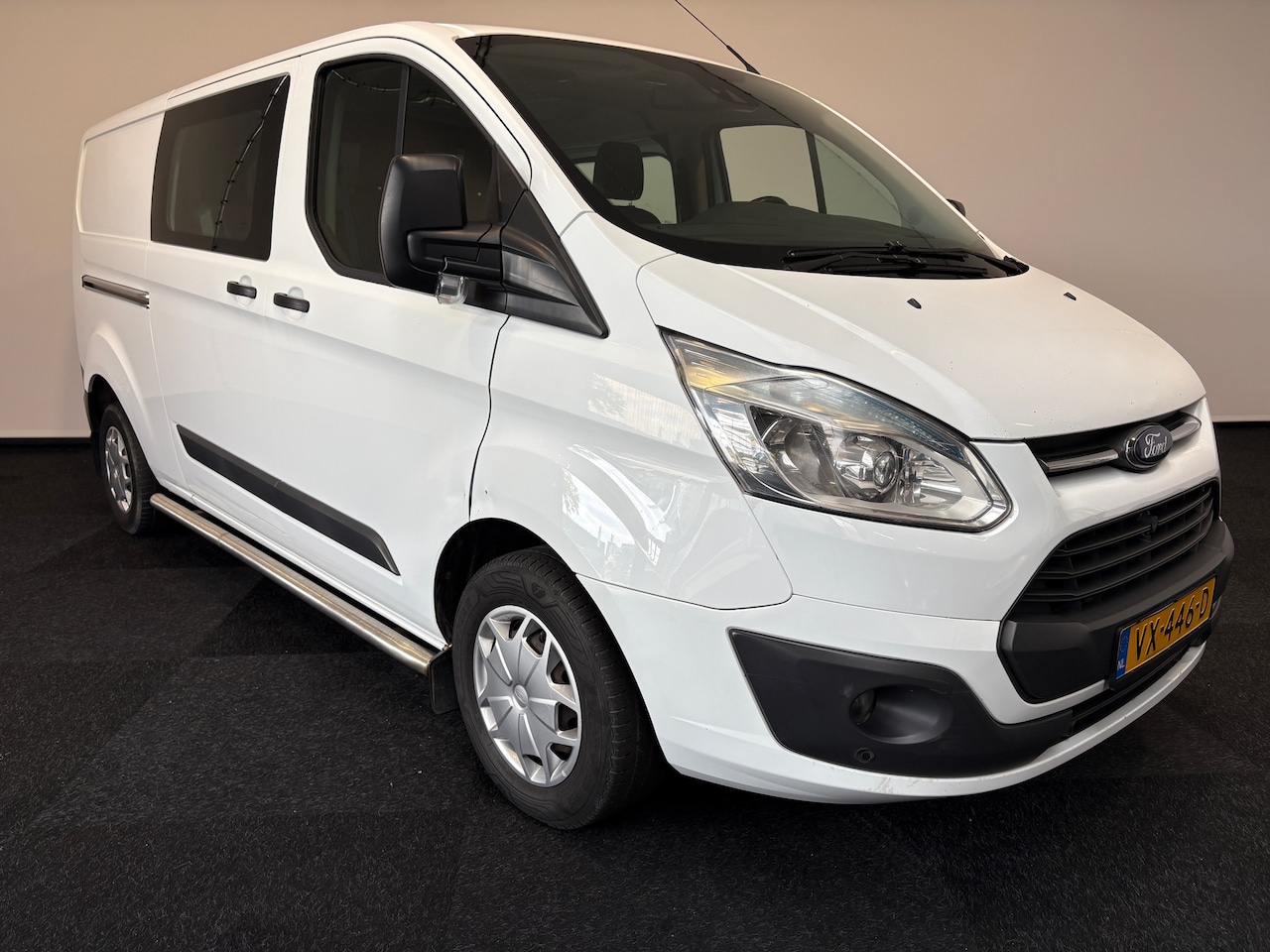 Ford Transit Custom - 2.2 TDI DC 6P dubbel cabine 6 persoons L2H1 Euro 5 - AutoWereld.nl