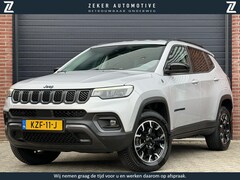 Jeep Compass - 4xe 240 Plug-in Hybrid Electric Trailhawk Camera, Halfleder, Parkeersensoren, Navigatie
