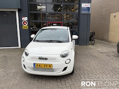Fiat 500e - Icon 42 kWh SOH 99, 5% / Airco clima/ Apple carplay/ Cruise/ PDC/ Camera/ LMV/ Stoel verw