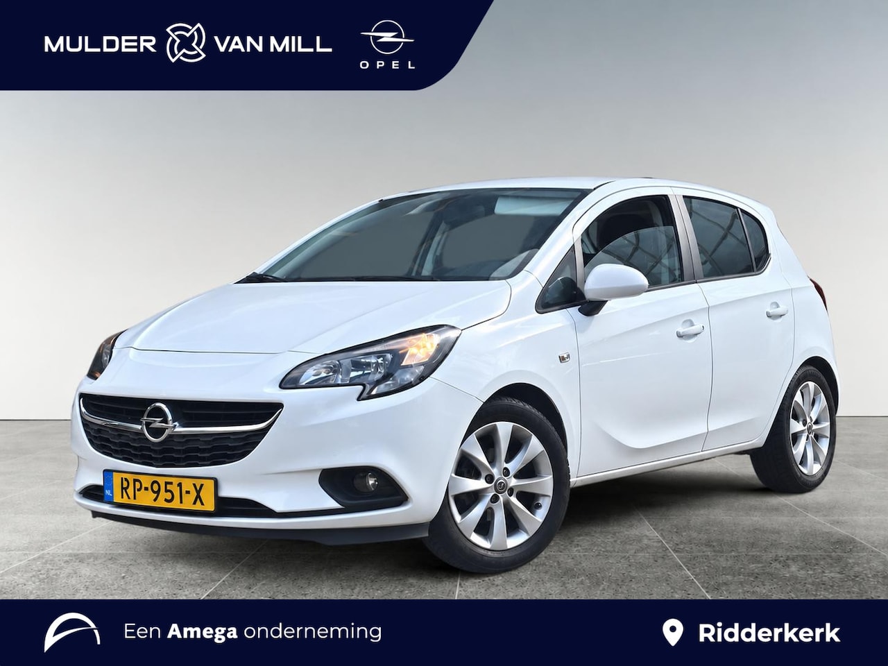 Opel Corsa - Favourite 1.4 90pk | ALL SEASON BANDEN | APPLE CARPLAY / ANDROID AUTO | CRUISE CONTROL | A - AutoWereld.nl