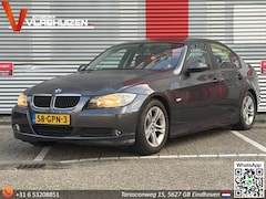 BMW 3-serie - 320d Business Line | Climate | PDC | Trekhaak | Cruise |