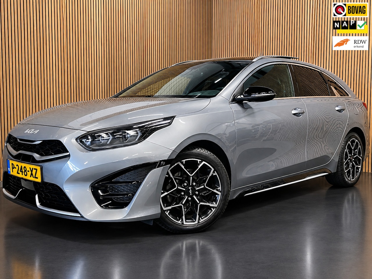 Kia Pro cee'd - 1.5 T-GDi GT-Line|160PK|ACC|AFN.TREKHAAK|PANO|DIGITAL|STOEL V+A/+STUURVERW.|CAMERA|CARPLAY - AutoWereld.nl