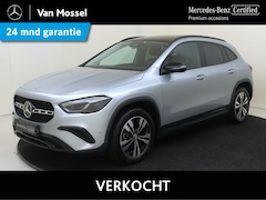 Mercedes-Benz GLA-Klasse - 250 e Star Edition Luxury Line / Panoramadak/ Rijassistentiepakket/ Night/ El. Trekhaak