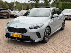 BMW 1-serie - 120 M Sport Pro / Zeer compleet / Panoramadak / 360Camera / Head-up / Harman Kardon / 19''