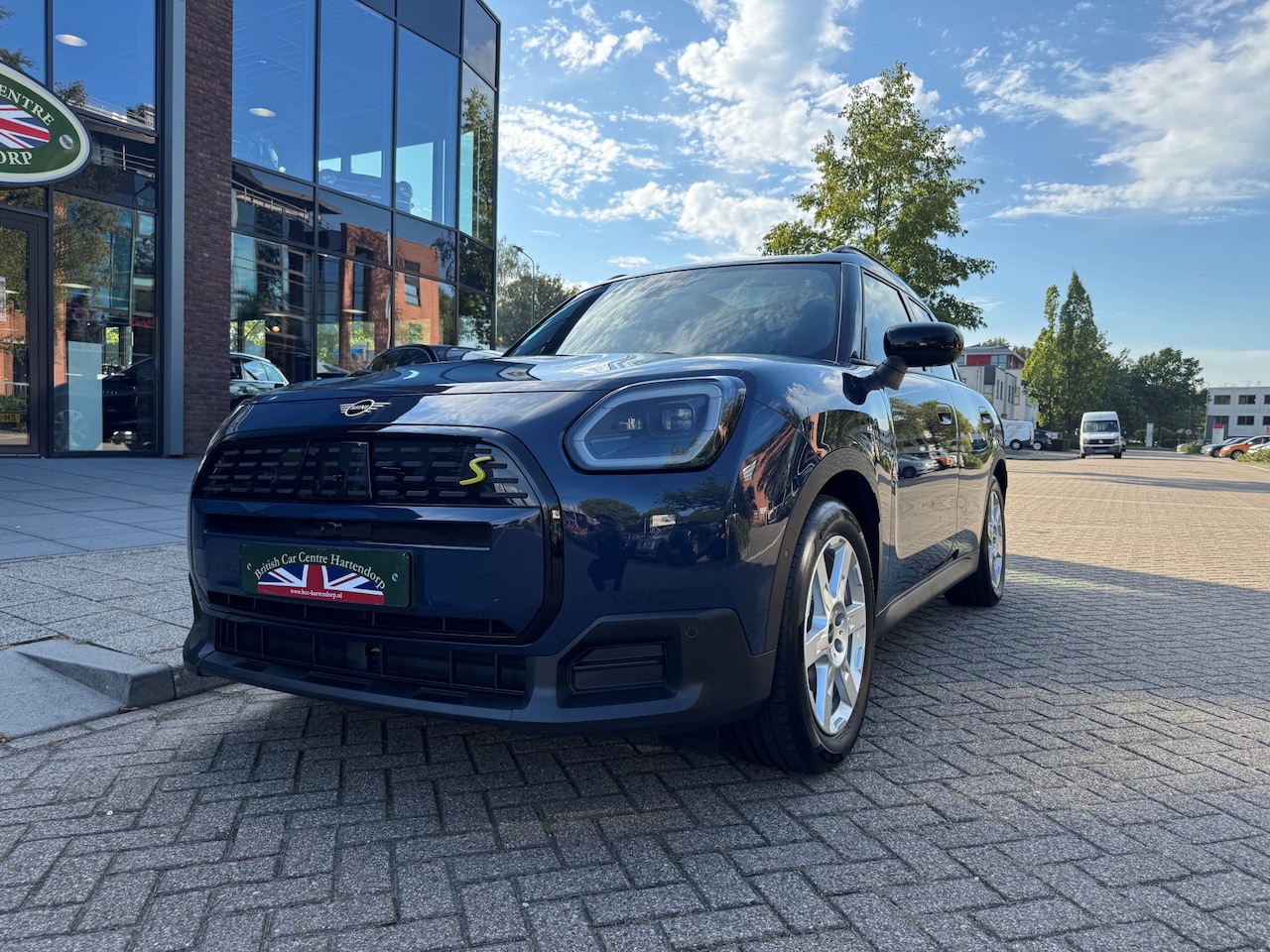 MINI Countryman - SE ALL4 Classic XL 66.5 kWh - AutoWereld.nl