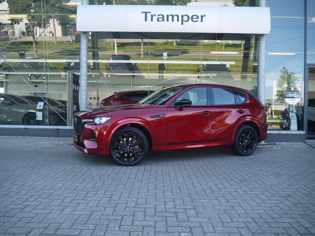 Mazda CX-60 - 2.5 e-SkyActiv PHEV Homura | Rijklaar - AutoWereld.nl