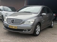 Mercedes-Benz B-klasse - 200 NETTE AUTO|AIRCO|APK|BOEKJES|TREKHAAK