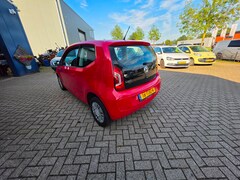Volkswagen Up! - 1.0 move up