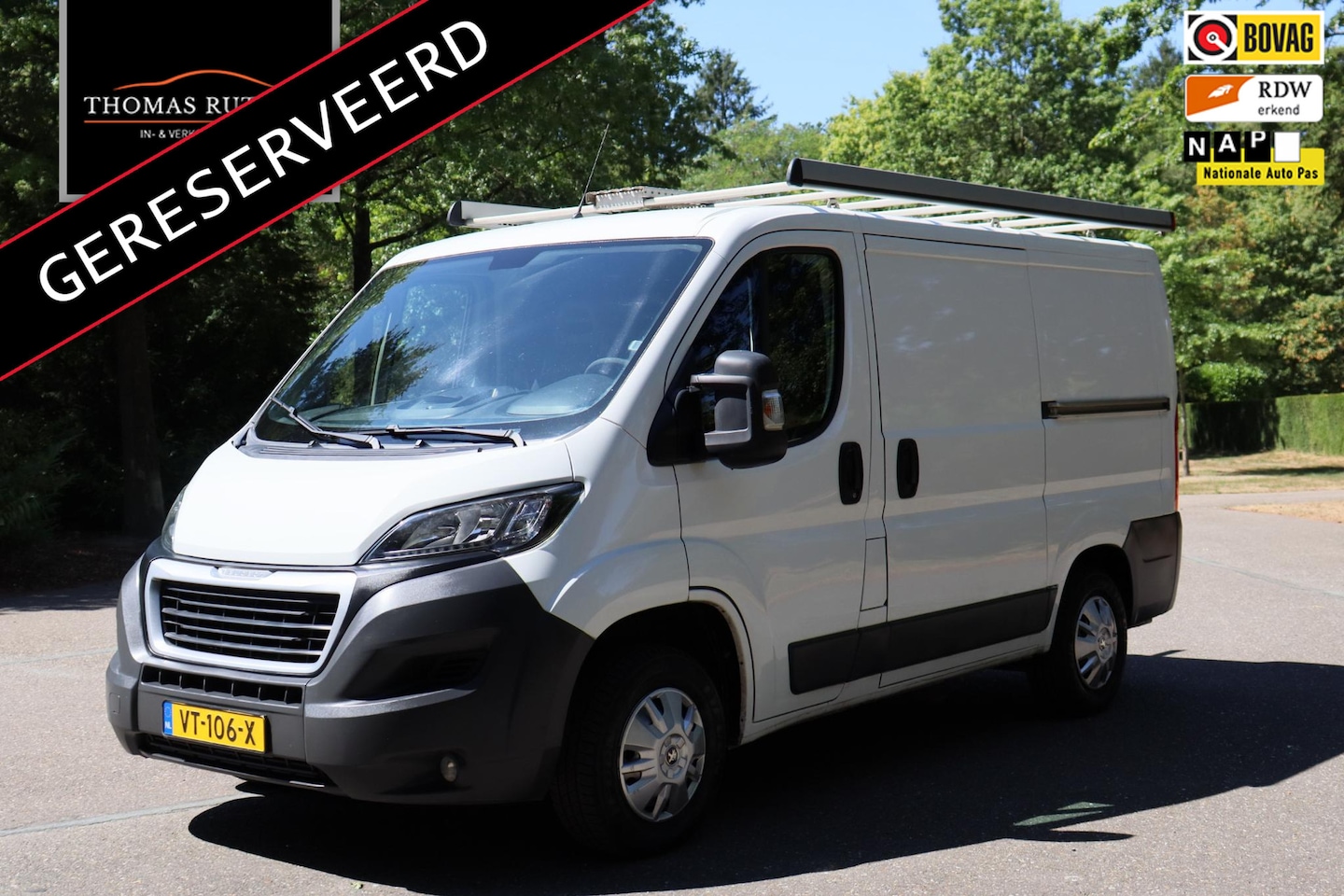 Peugeot Boxer - 330 2.2 HDI L1H2 XR 2016 | Dubbele Schuifdeur | Trekhaak | Parkeersensoren | Imperiaal | S - AutoWereld.nl