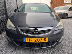 Opel Astra - 1.6 Edition