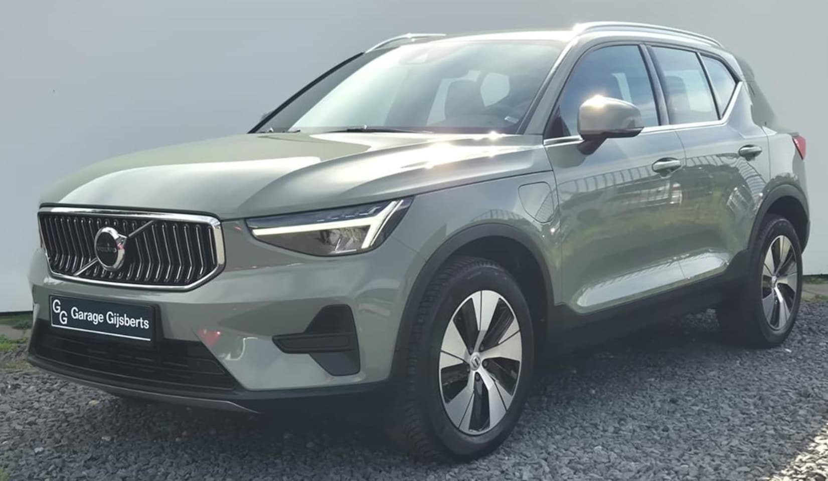 Volvo XC40 - 1.5 T4 Phev Core Bright Park assist pack - Camera achter - Model jaar 2023 - Climate - Key - AutoWereld.nl