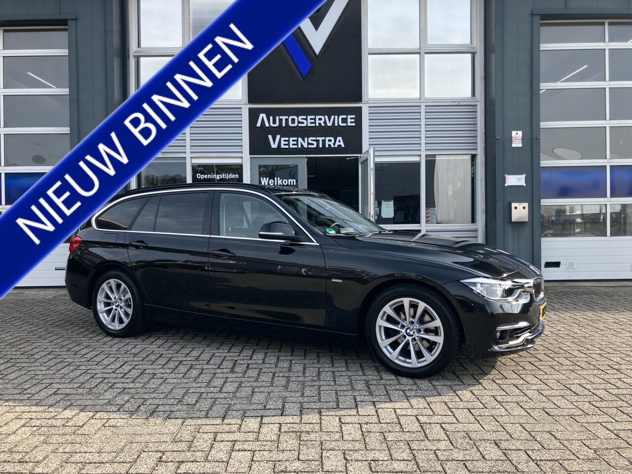 BMW 3-serie Touring - Corporate Lease High Executive | 2017 | Automaat | 123.000 KM NAP | Luxury Line - AutoWereld.nl