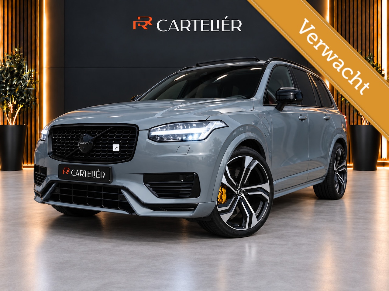 Volvo XC90 - 2.0 T8 Recharge AWD R-Design 7 Zits 421PK | Luchtvering | Pano | Memory | Harmon Kardon | - AutoWereld.nl