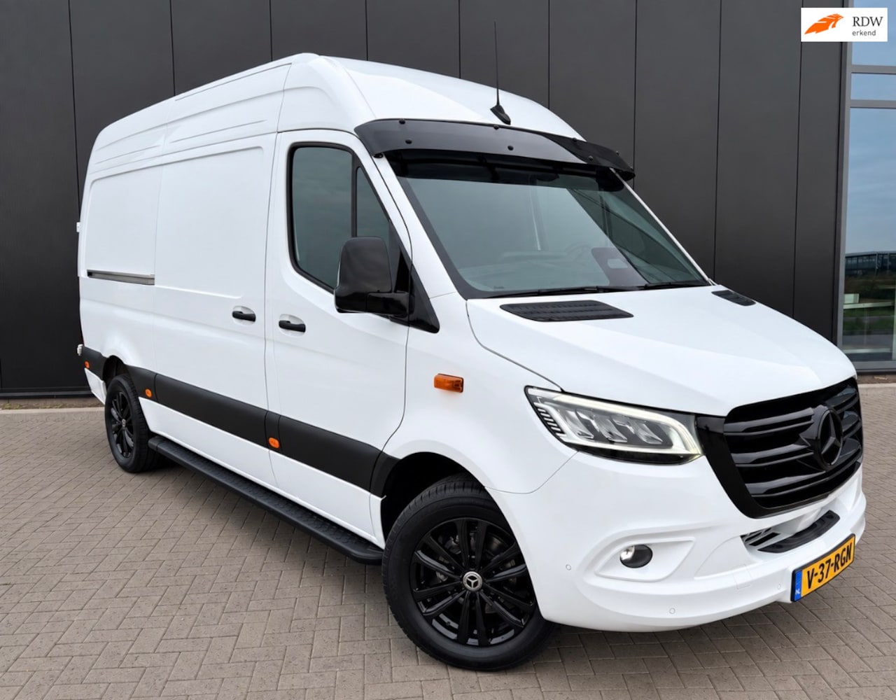 Mercedes-Benz Sprinter - 317 CDI L2H2 FULL-LED NAVI CAMERA FACELIFT - AutoWereld.nl