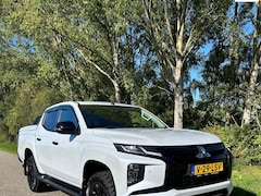 Mitsubishi L 200 - 2.2 DI-D Double Cab Instyle