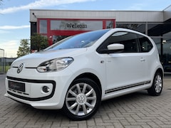 Volkswagen Up! - 1.0 * CLUB EDITION * AIRCO/ STOELVERWARMING/ 15 INCH
