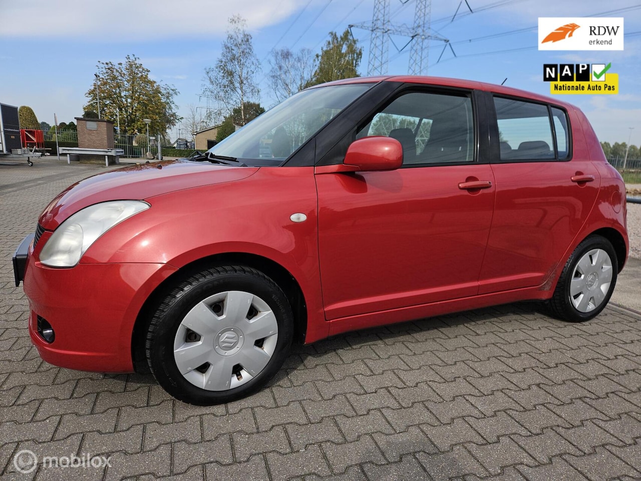 Suzuki Swift - 1.3 GA/airco/apk/5deurs - AutoWereld.nl