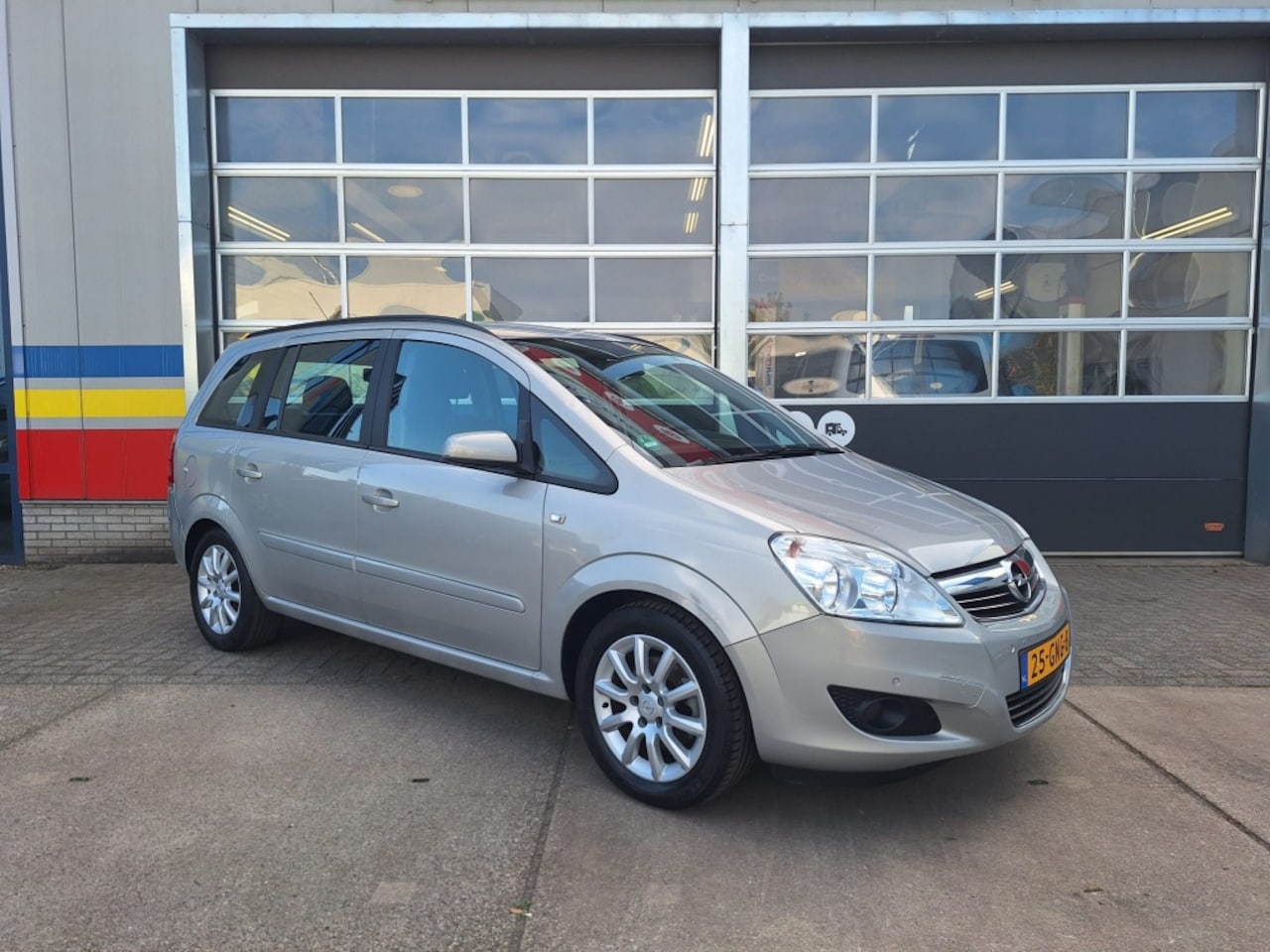 Opel Zafira - 1.8 Temptation 1.8 Temptation - AutoWereld.nl