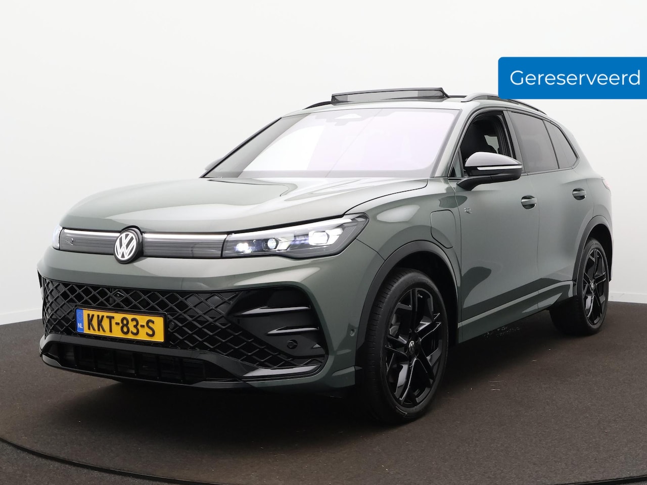 Volkswagen Tiguan - 1.5 eHybrid R-Line Edition | Panodak | 360 Camera | Harman Kardon | Zwenk. Trekhaak | Mass - AutoWereld.nl
