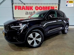 Volvo XC40 - 1.5 T4 211PK Recharge Inscription SOH98% + Black on black|Trekhaak|Harman Kardon|Sfeerverl