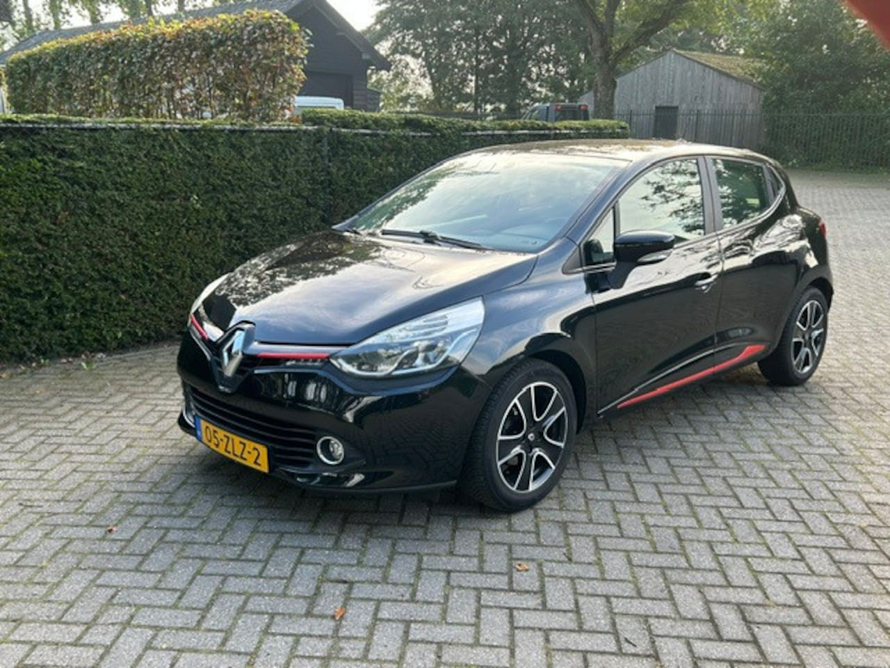 Renault Clio - 0.9 TCe Expression 0.9 TCe Expression - AutoWereld.nl