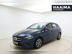 Mercedes-Benz B-klasse - 180 Business Solution 136pk | Automaat | Navigatie | Luxe bekleding | Trekhaak | Climate C