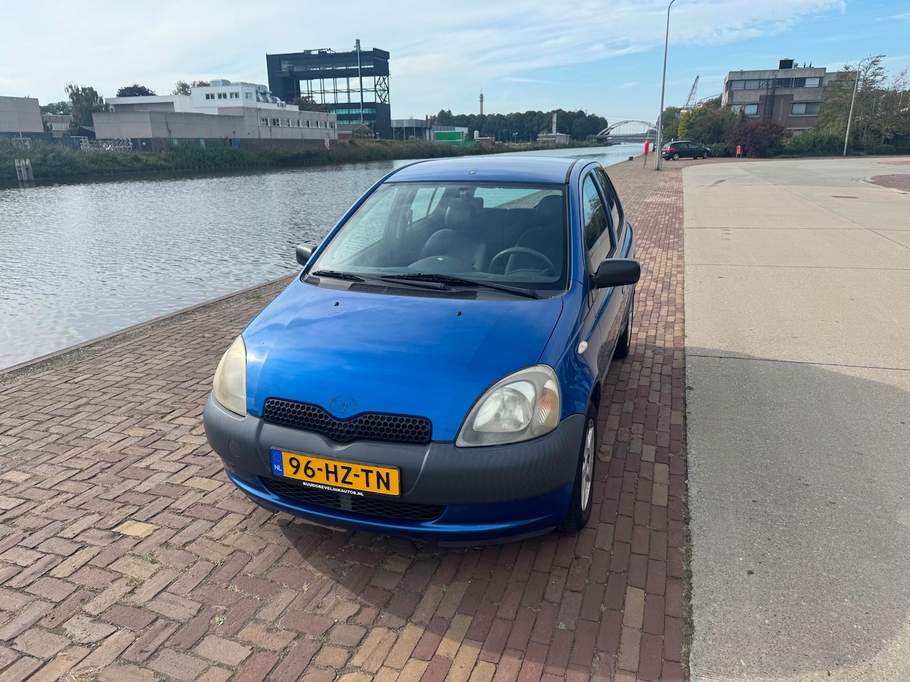 Toyota Yaris - 1.0-16V VVT-i YORIN 1.0-16V VVT-i YORIN - AutoWereld.nl
