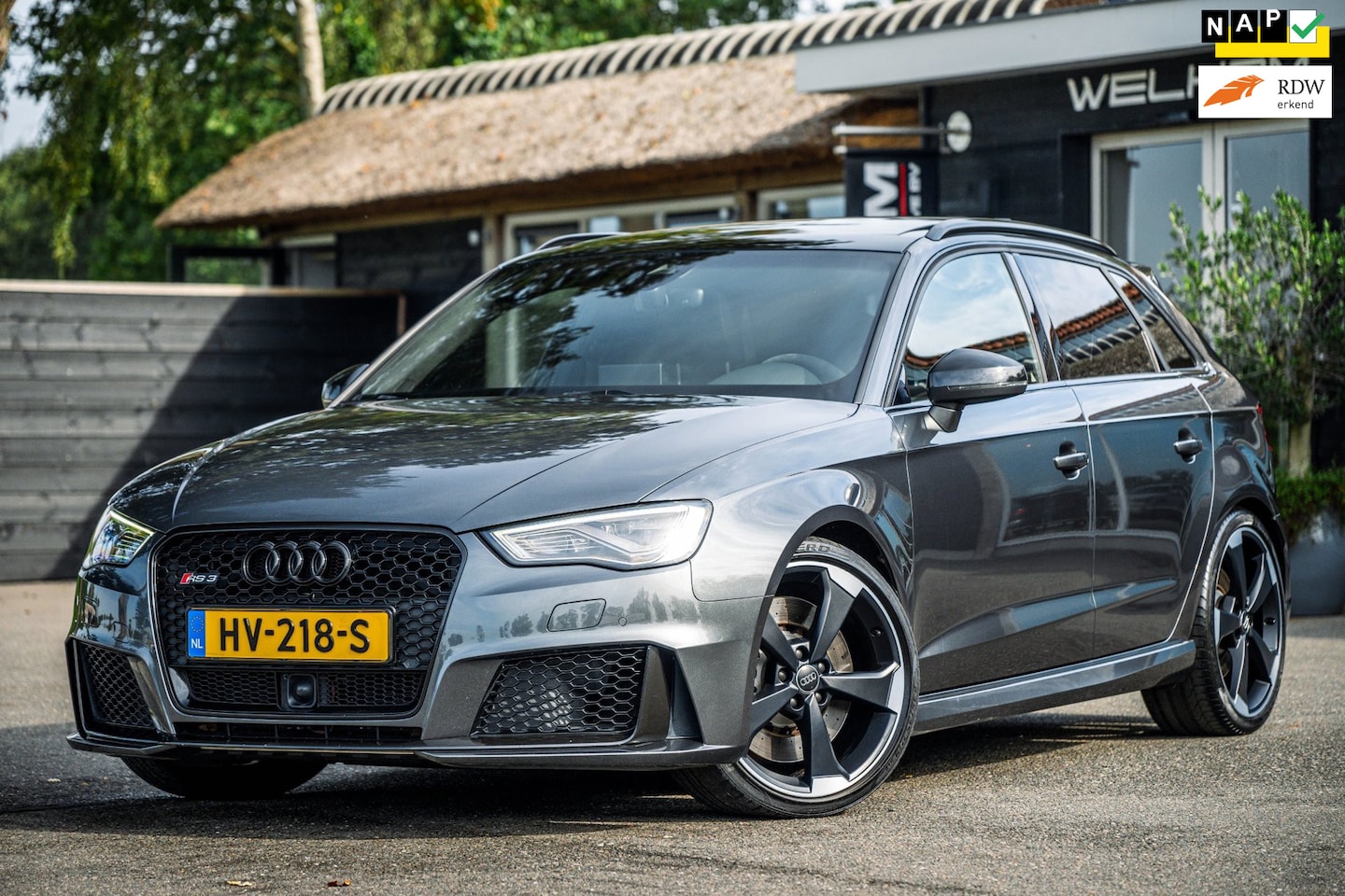 Audi A3 Sportback - 2.5 TFSI RS 3 quattro Pro Line Plus I 1ste lak I Dealer onderhouden I NAP I pano - AutoWereld.nl