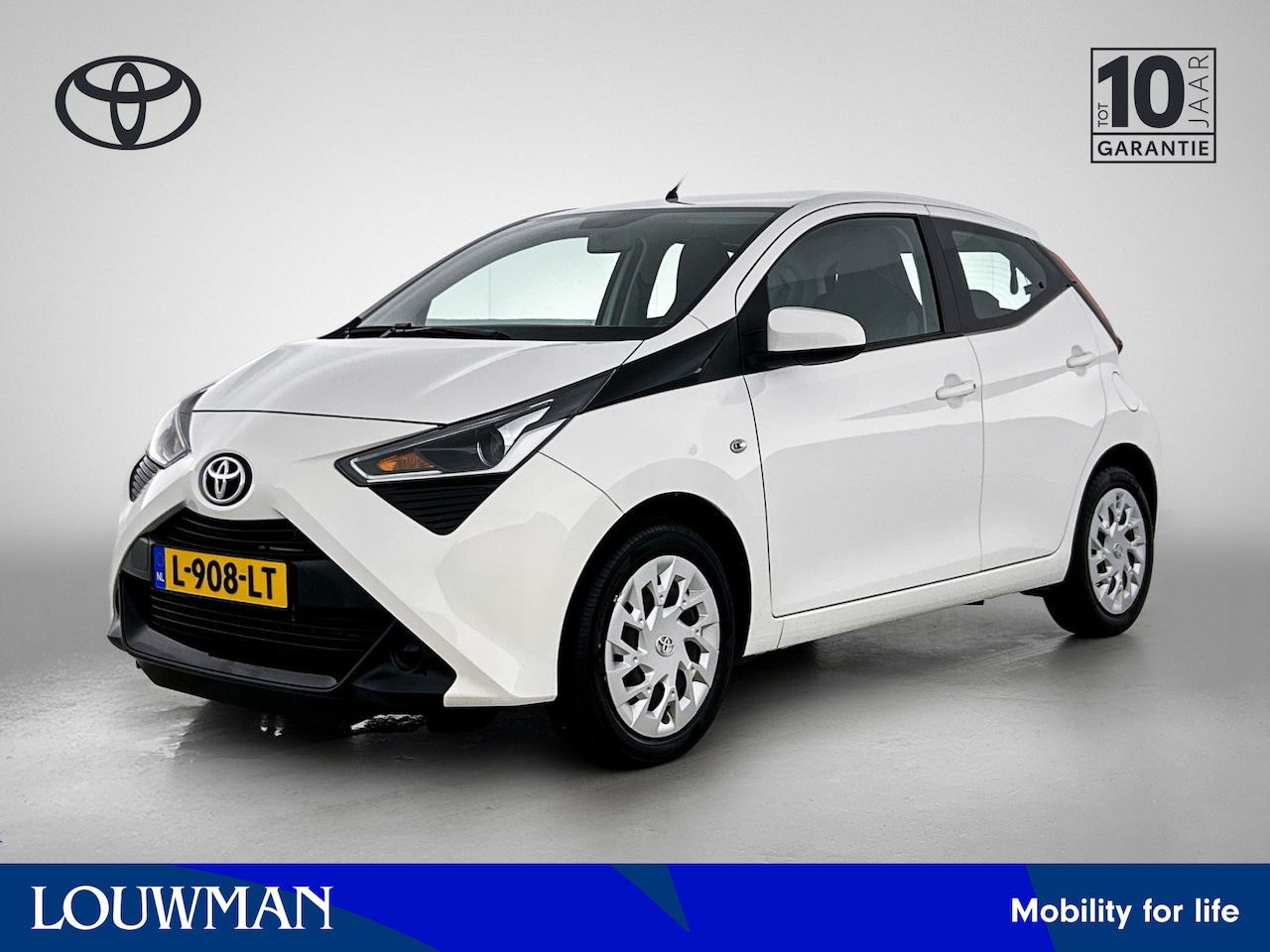 Toyota Aygo - 1.0 VVT-i x-play | NL Dealeronderhouden | Apple Carplay / Android Auto | Camera | - AutoWereld.nl