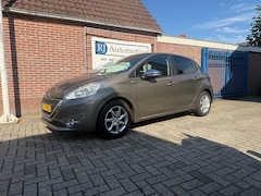 Peugeot 208 - 1.2 VTi Allure APK/AIRCO