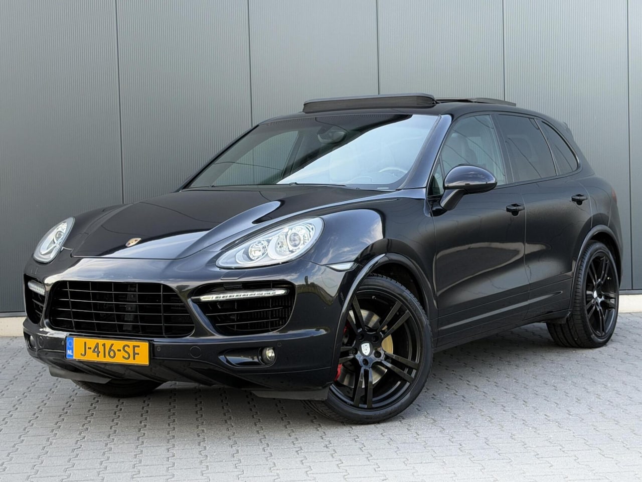 Porsche Cayenne - 4.8 Turbo Pano - GTS Stoelen - Alcantara Hemel - Leder Dashboard - AutoWereld.nl