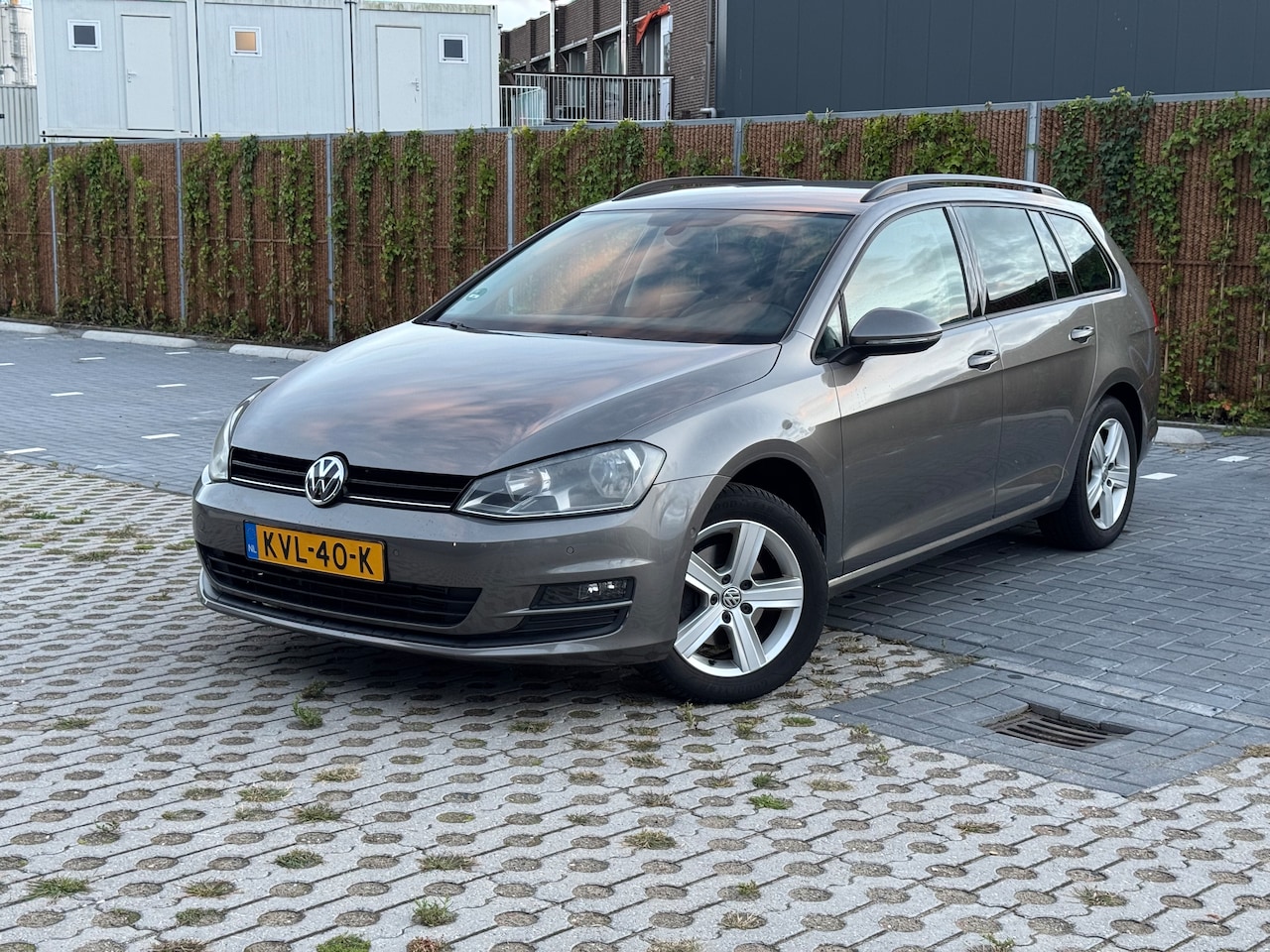 Volkswagen Golf Variant - 1.2 TSI Business Edition Connected - AutoWereld.nl