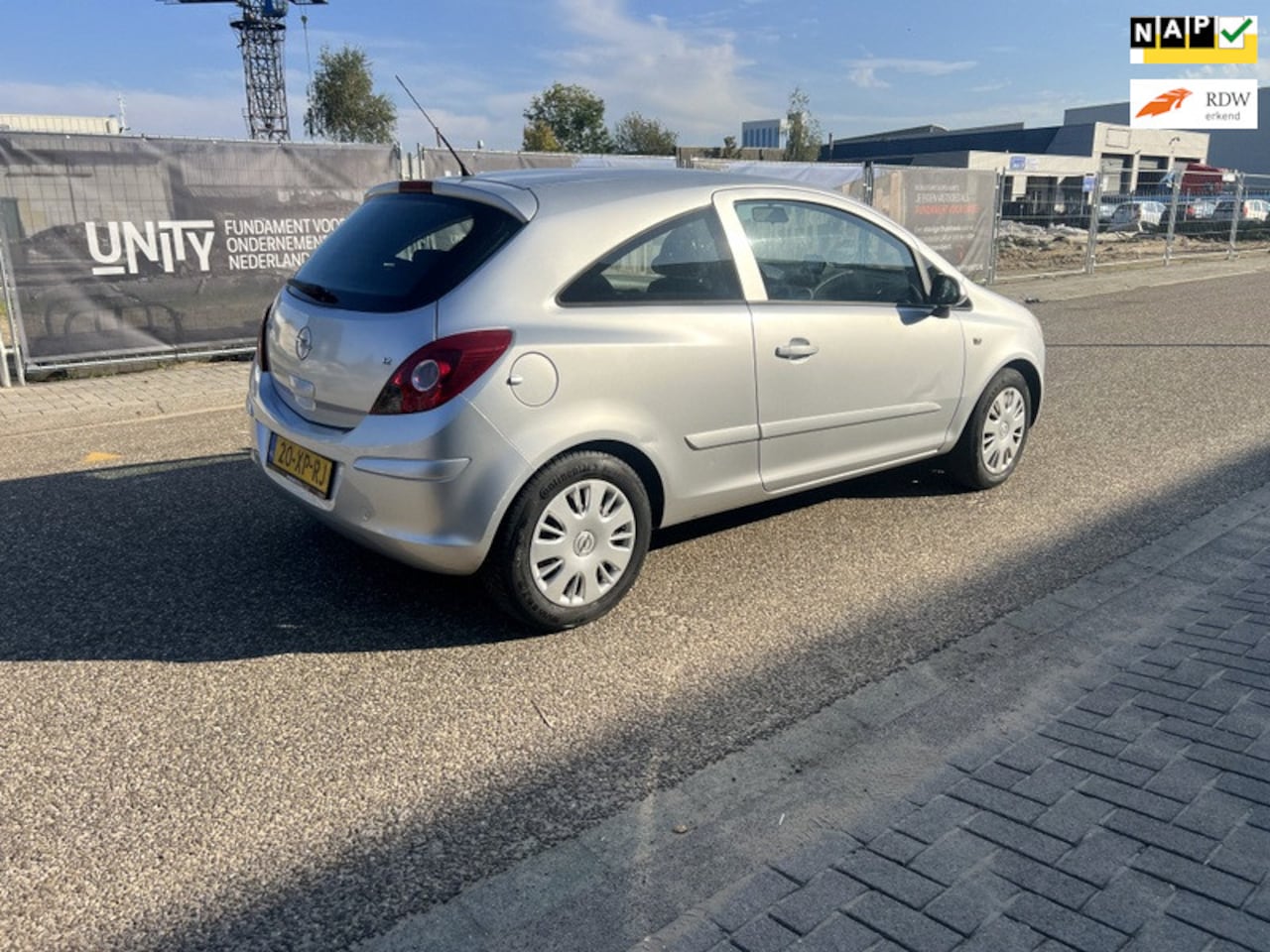 Opel Corsa - 1.2-16V Enjoy 2007 NAP Airco NAV Apk 29/09/2027 - AutoWereld.nl