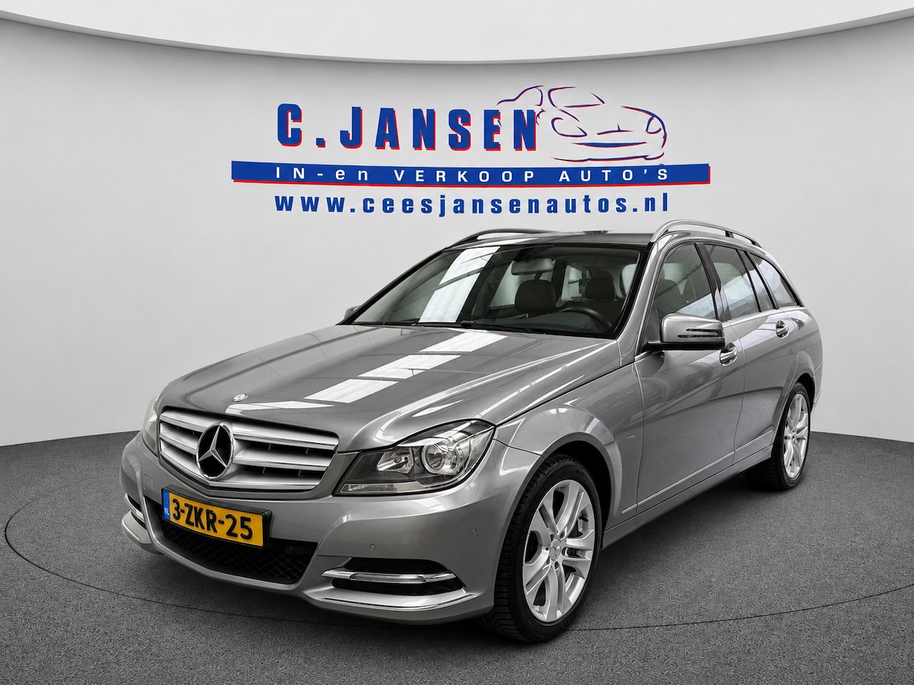 Mercedes-Benz C-klasse Estate - 180 Prestige Avantgarde Edition C AMG-pakket | Trekhaak | Android auto | Apple carplay | E - AutoWereld.nl