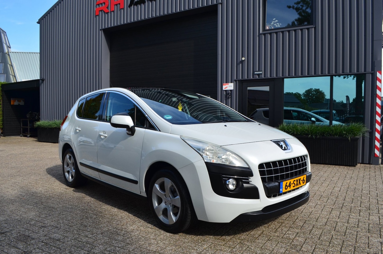 Peugeot 3008 - 1.6 VTi ST | Pano | Trekhaak | Clima | Cruise - AutoWereld.nl