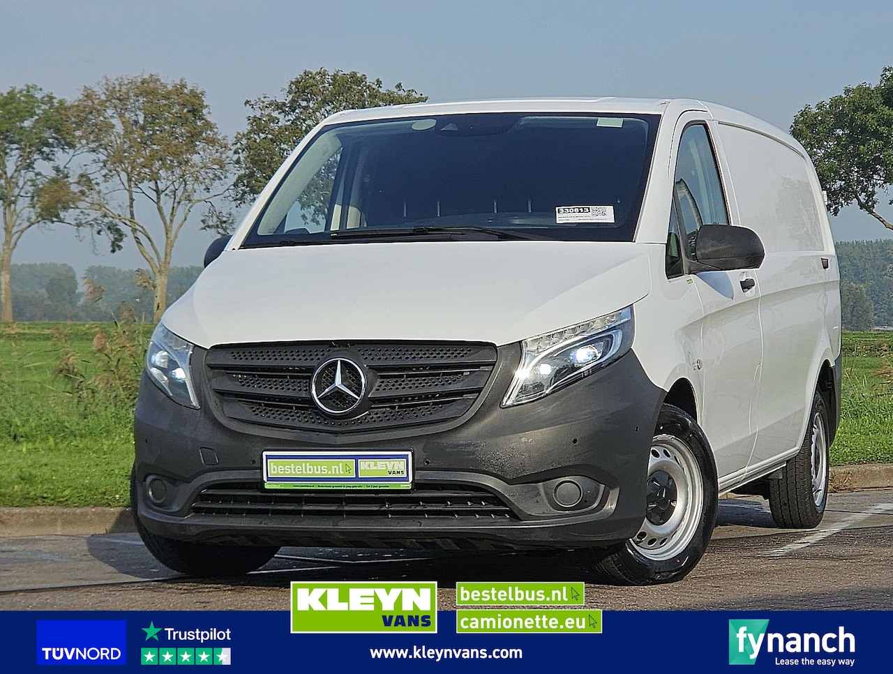 Mercedes-Benz Vito - 110 L2 LED Euro6 Carplay Lane-Assist CruiseControl Mf-Stuurwiel 270Gr-Achterdeuren Camera! - AutoWereld.nl